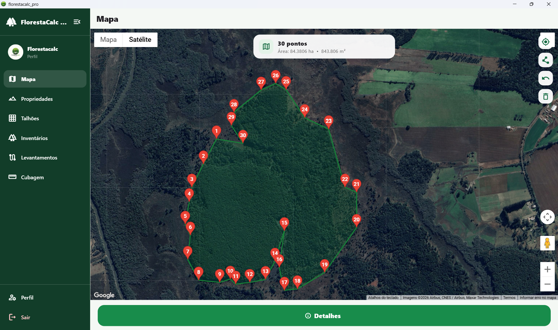 FlorestaCalc Pro para Windows exibindo mapa e delimitação de área